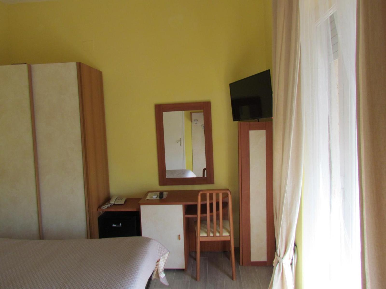 Hotel Villa Colombo Lido di Camaiore Esterno foto