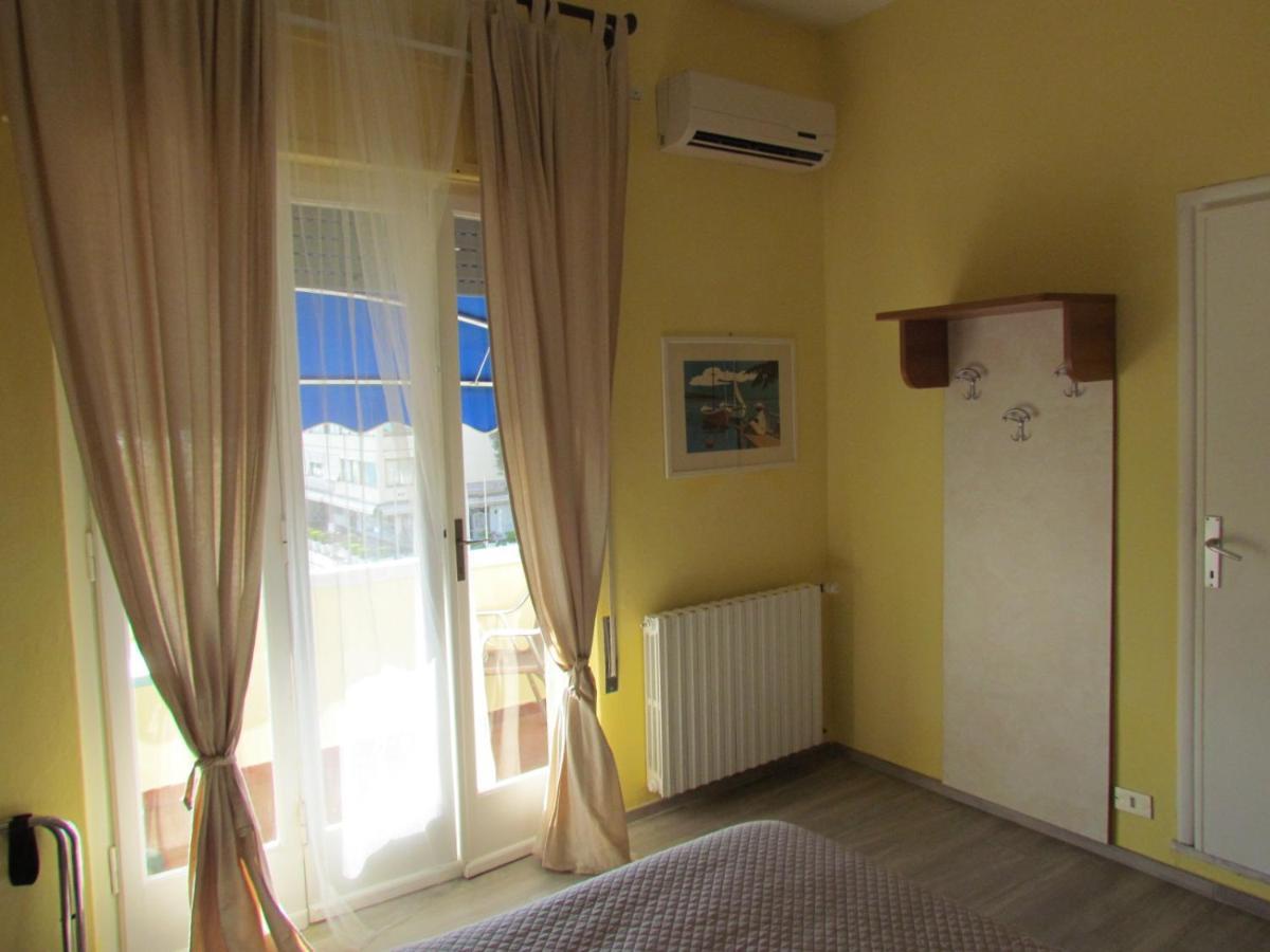 Hotel Villa Colombo Lido di Camaiore Esterno foto