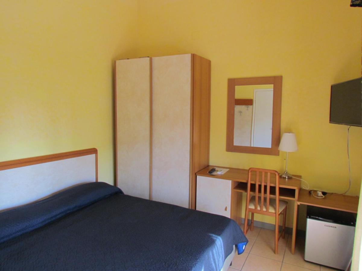 Hotel Villa Colombo Lido di Camaiore Esterno foto