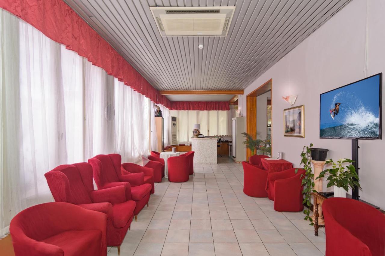 Hotel Villa Colombo Lido di Camaiore Esterno foto