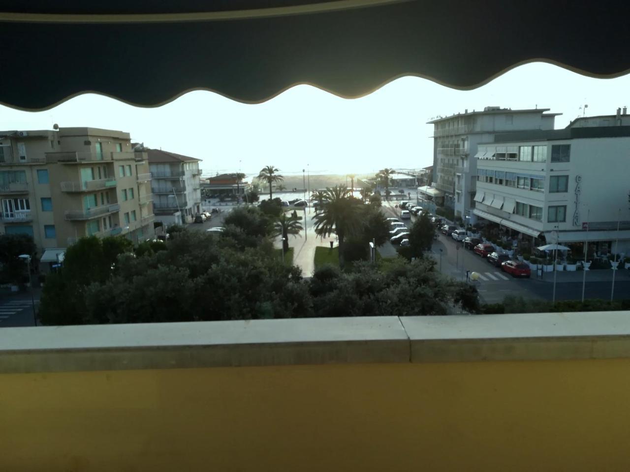 Hotel Villa Colombo Lido di Camaiore Esterno foto